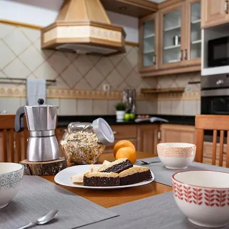 Apartamento Chary Apartment *